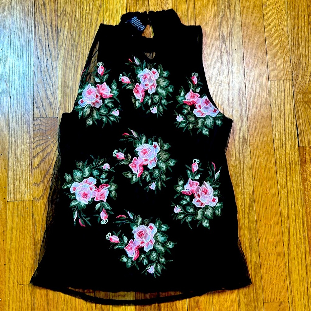 Inc International Concepts Sleeveless Floral Top Blouse Embroidered Womens Sz L